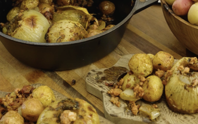 PAPAS MINI Rellenas con Cebolla Asada y Longanizas